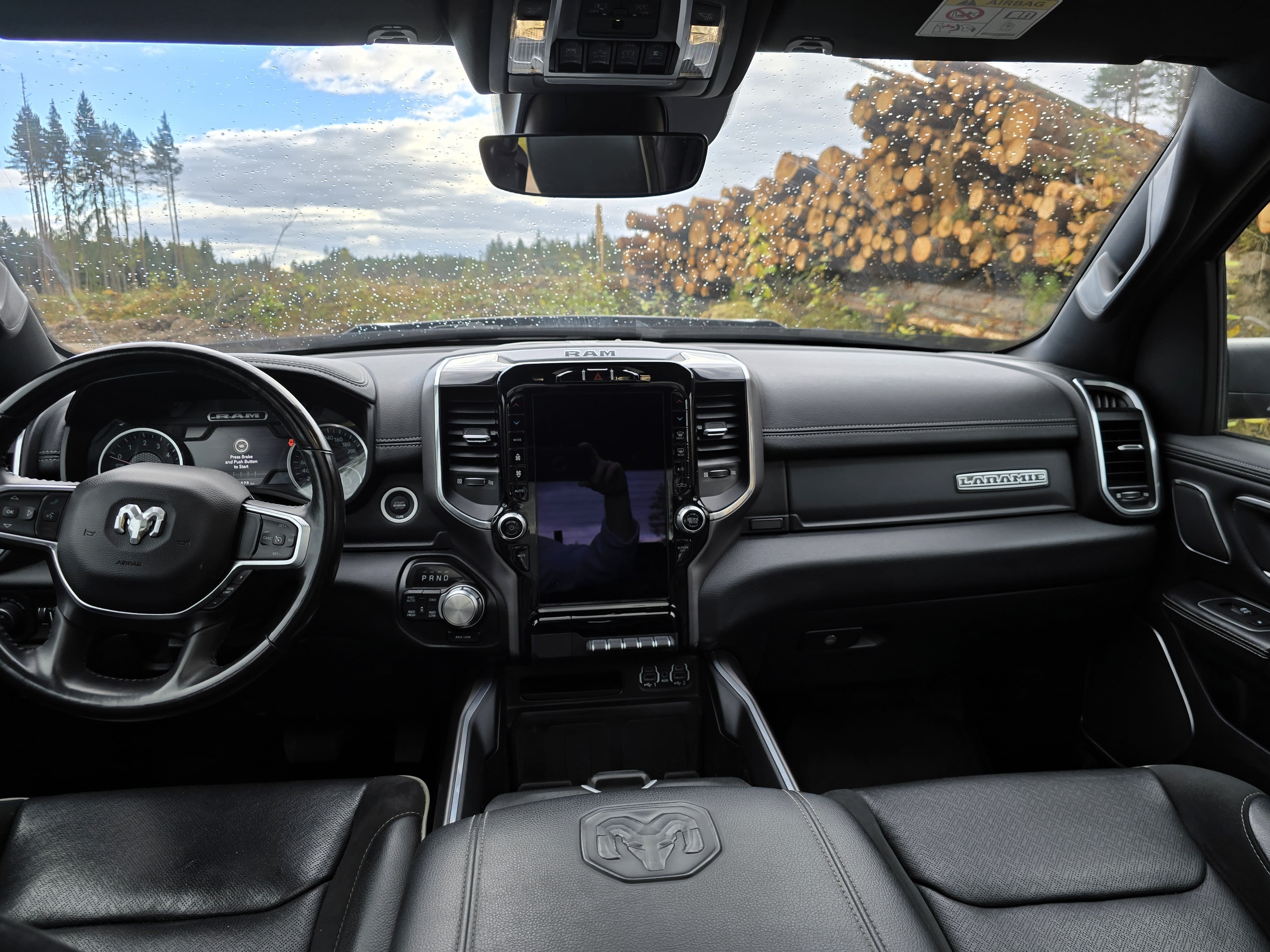 RAM 1500 Crew Cab 5,7 V8 HEMI Flex Fuel TorquelFI 395 Hk