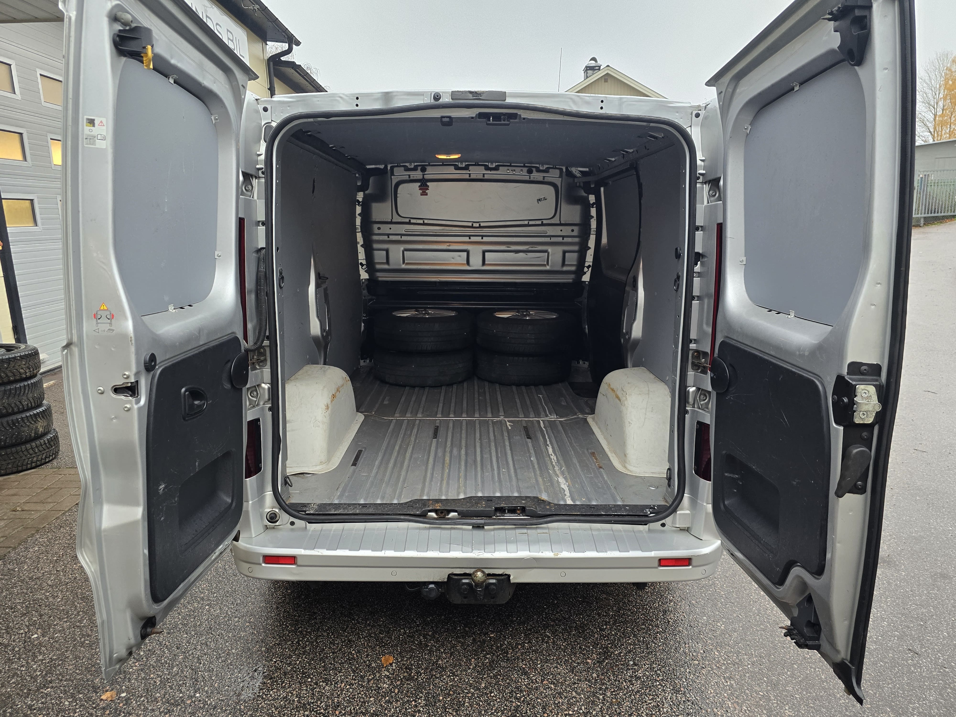 Opel Vivaro Skåpbil 2.9t 1.6 CDTI BIturbo Euro 6