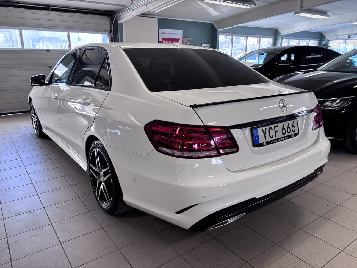 Mercedes-Benz E 220 BlueTEC 4MATIC 7G-Tronic Avantgarde Euro 6 AMG-pkt