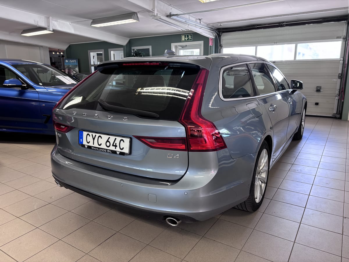 Volvo V90 D4 Geartronic Momentum Euro 6