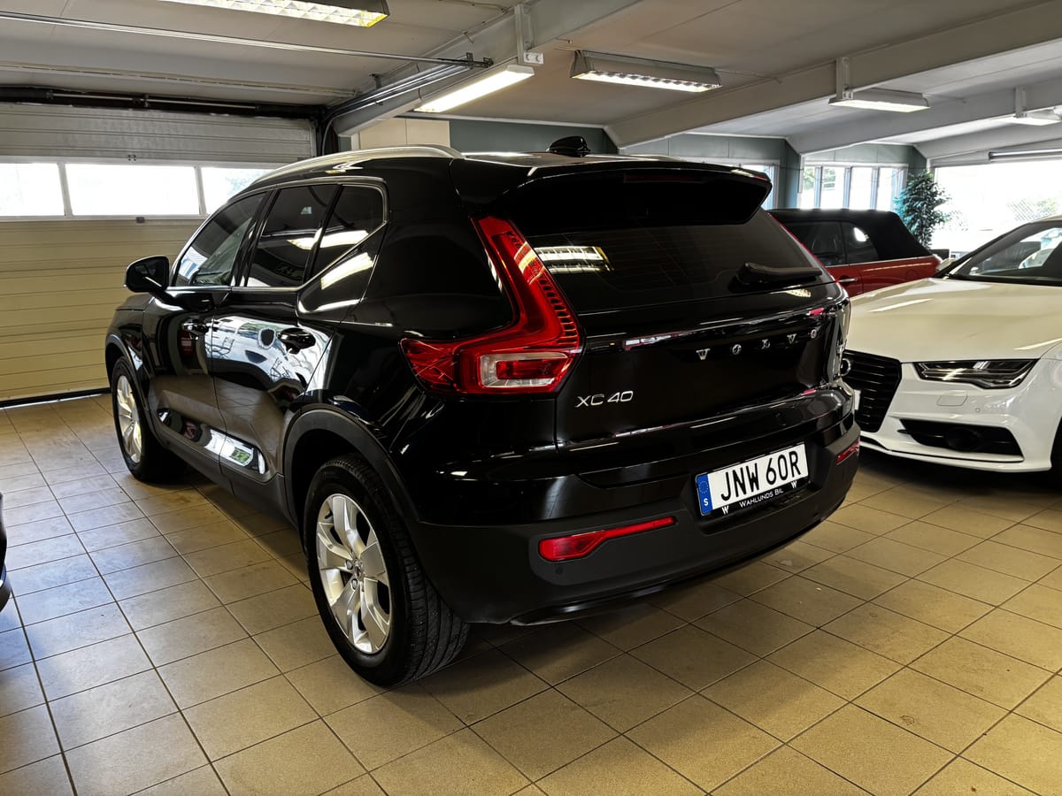 Volvo XC40 T2 Momentum Euro 6