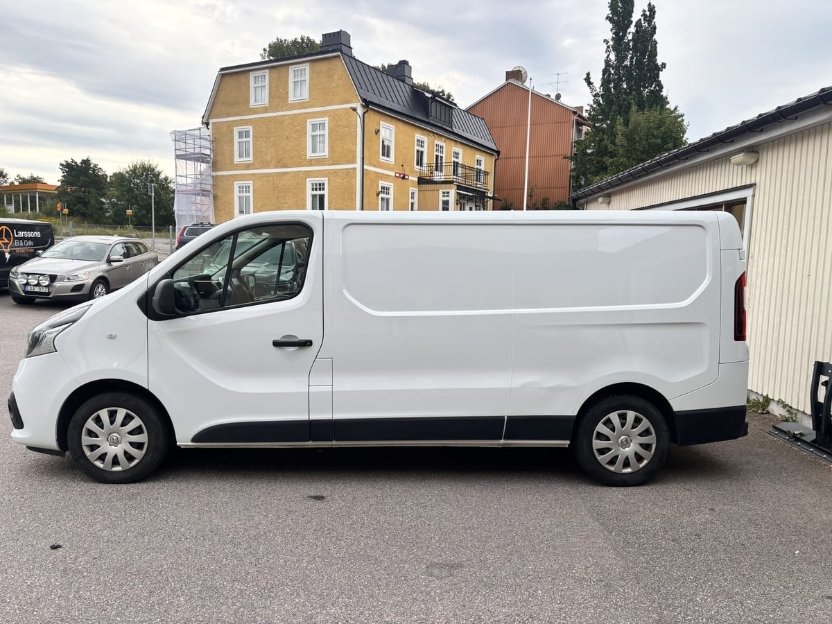 Renault trafic Skåpbil 2.7t 1.6 dCi Euro 5