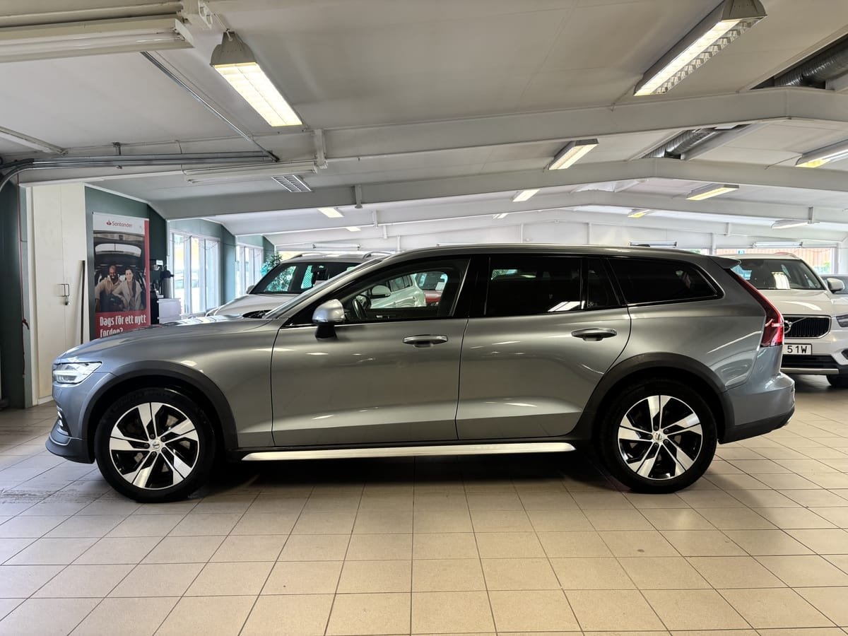 Volvo V60 Cross Country D4 AWD Geartronic Momentum Euro 6