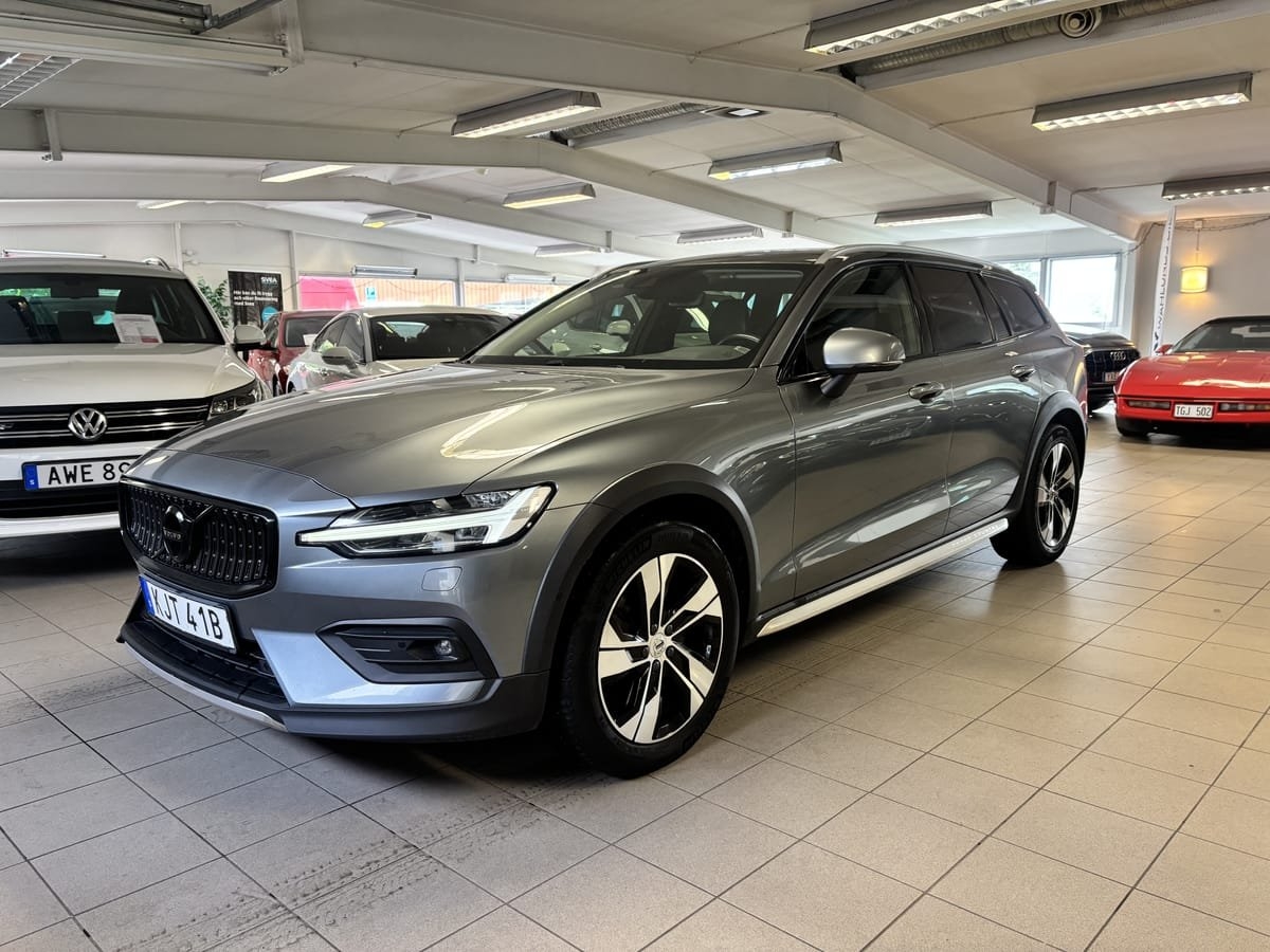 Volvo V60 Cross Country D4 AWD Geartronic Momentum Euro 6