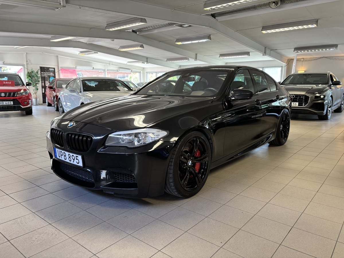 BMW M5 DCT Euro 5