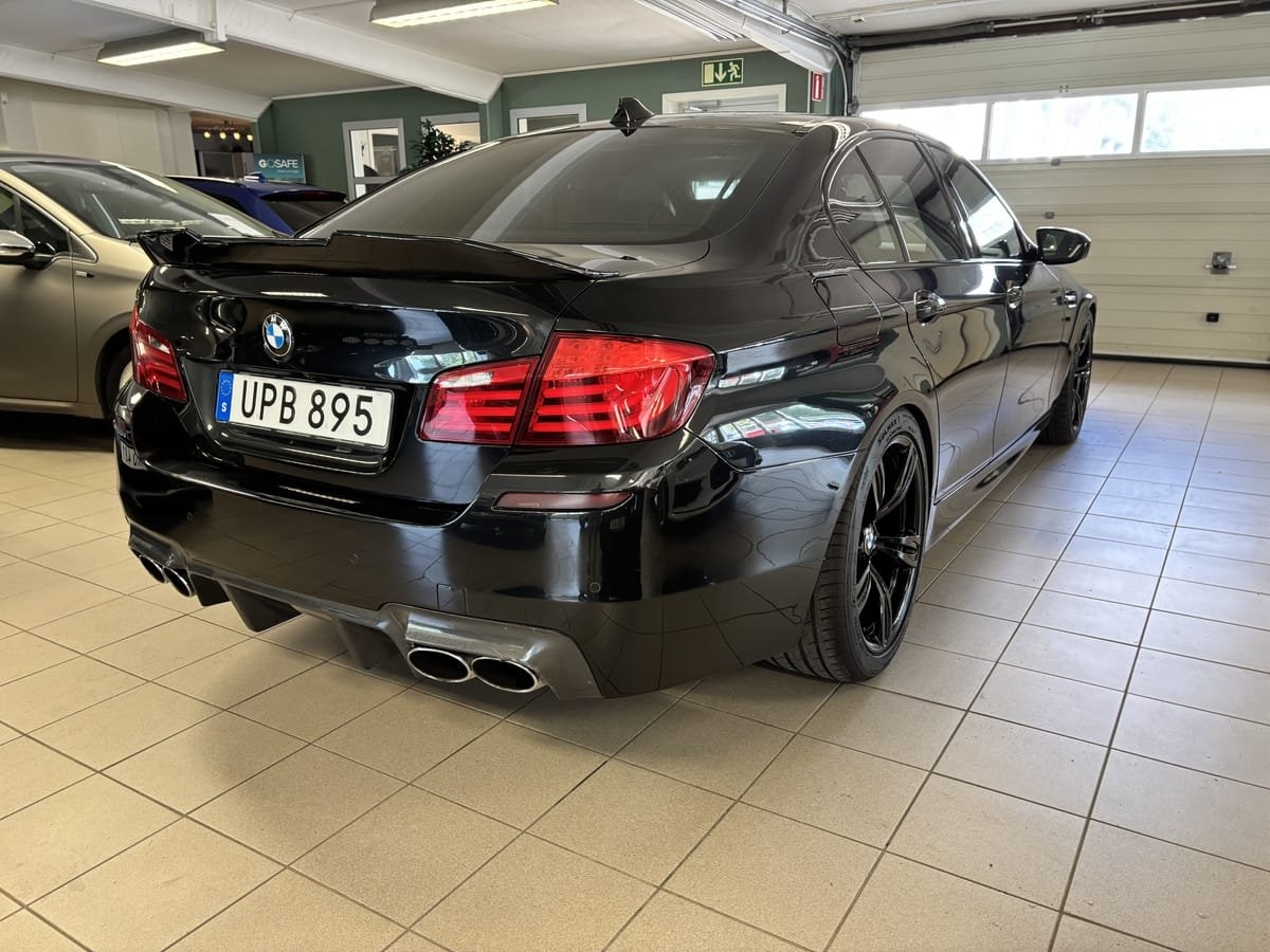 BMW M5 DCT Euro 5
