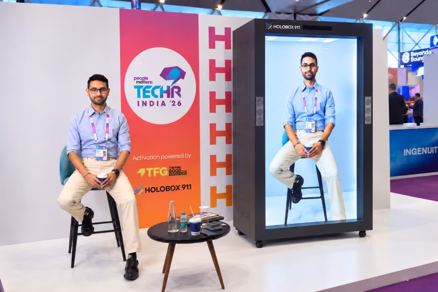 Life-size digital presenter using HoloBox911 for learning and development