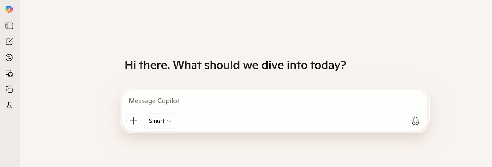  Microsoft Copilot interface displaying chat input field with voice option and smart mode selection