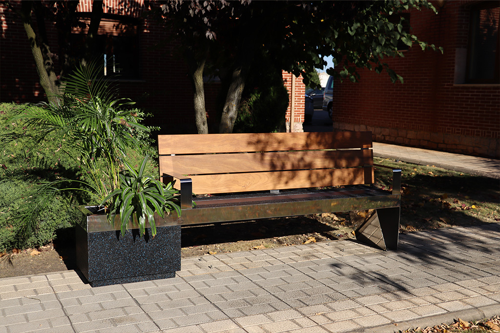 Plano frontal del Banco Bridge.