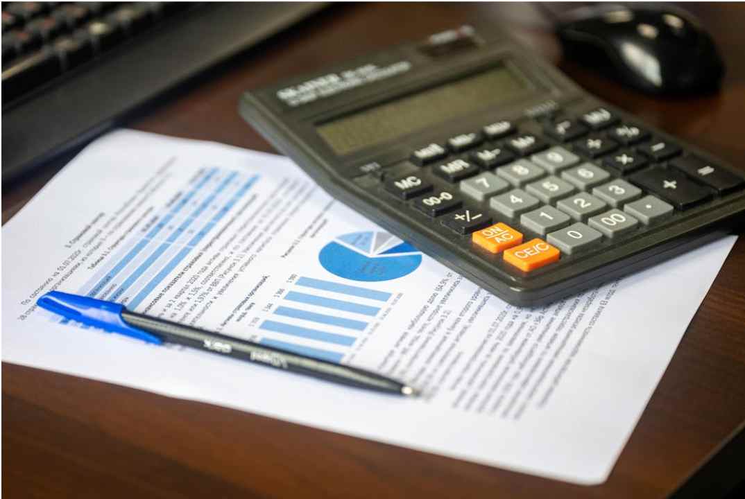 What is Debt and How Does It Affect Business Finance?