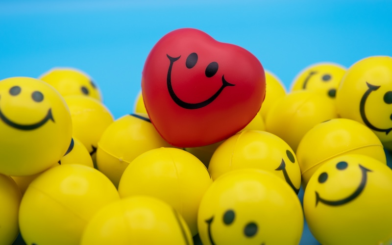 CSAT vs. NPS: Key metrics for measuring customer satisfaction and loyalty