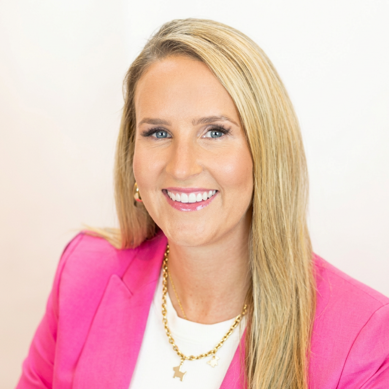 Andrea Mills, Member 