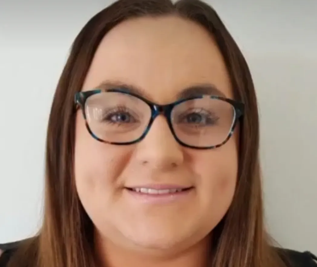 Lauren Davidson picture