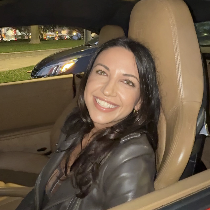 She Doesn't Date Like Most People Do by Daniel Mac ft. Oyku Saran of Beyond