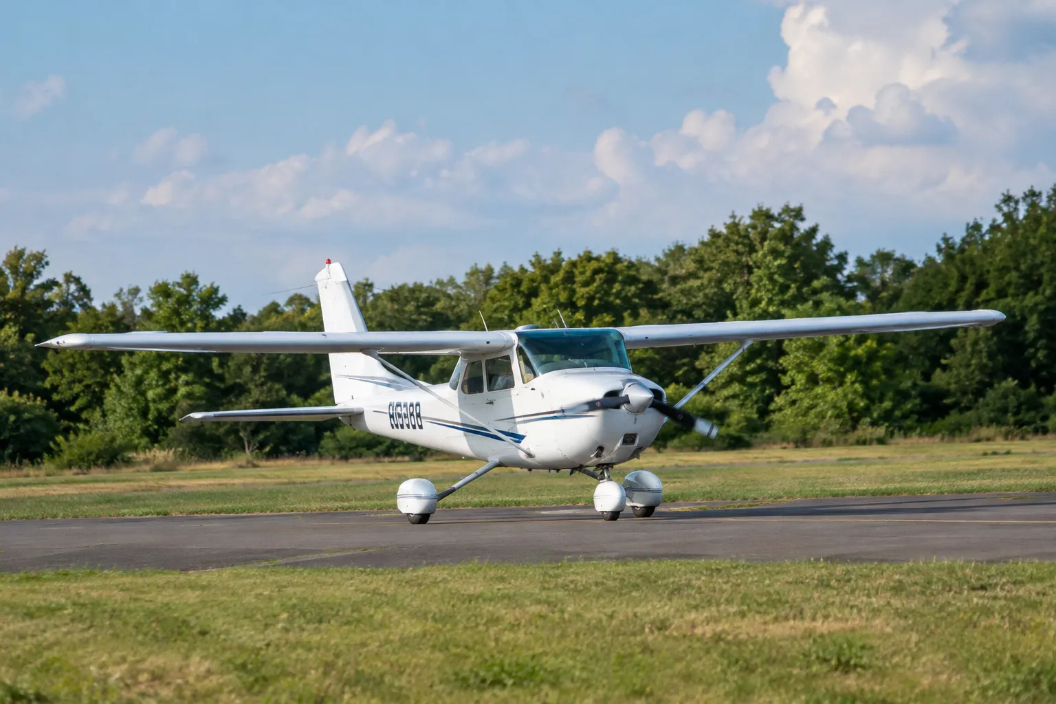 Things to Consider When Buying a Light Aircraft: A First-Time Owner Checklist