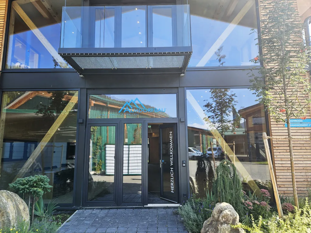 Bild des Eingangs Showroom