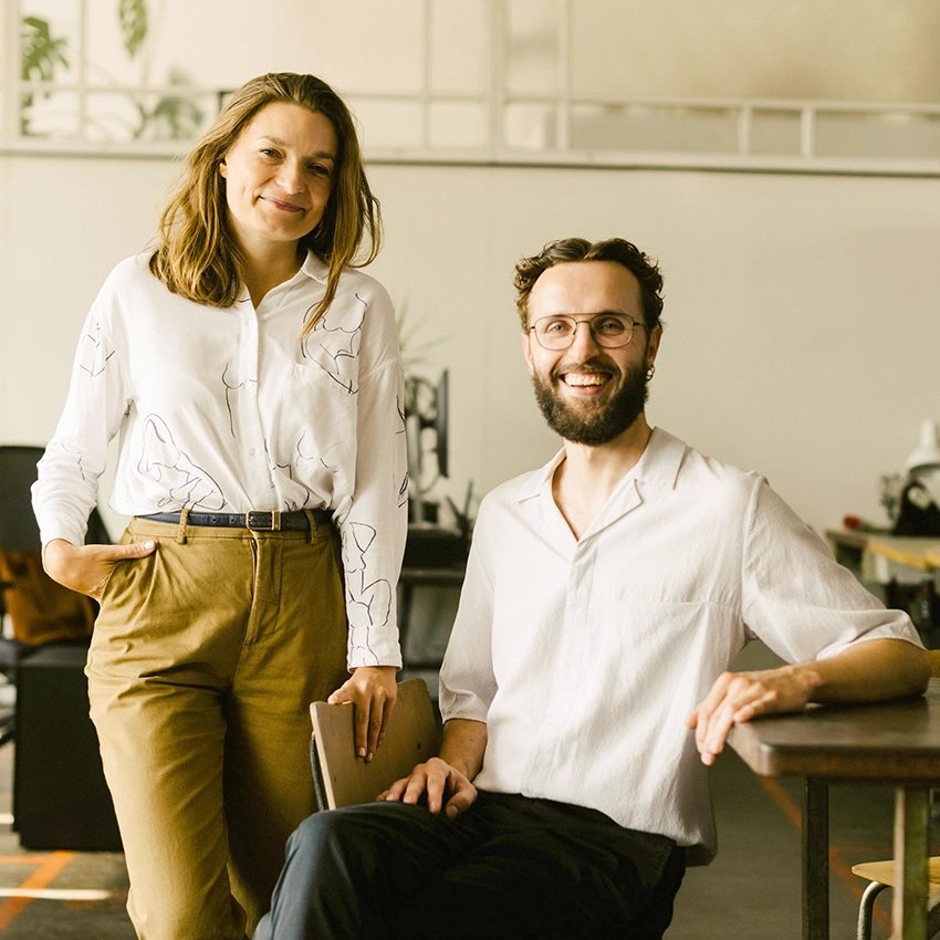 Max Mauracher und Nika van Olst, Gründer der Agentur NEW STANDARD.S - Beitragsbild von Lexware Tell Your Story