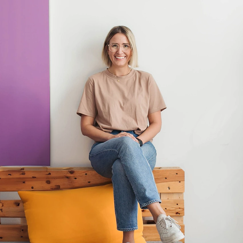 Portraitfoto von Varena Junge