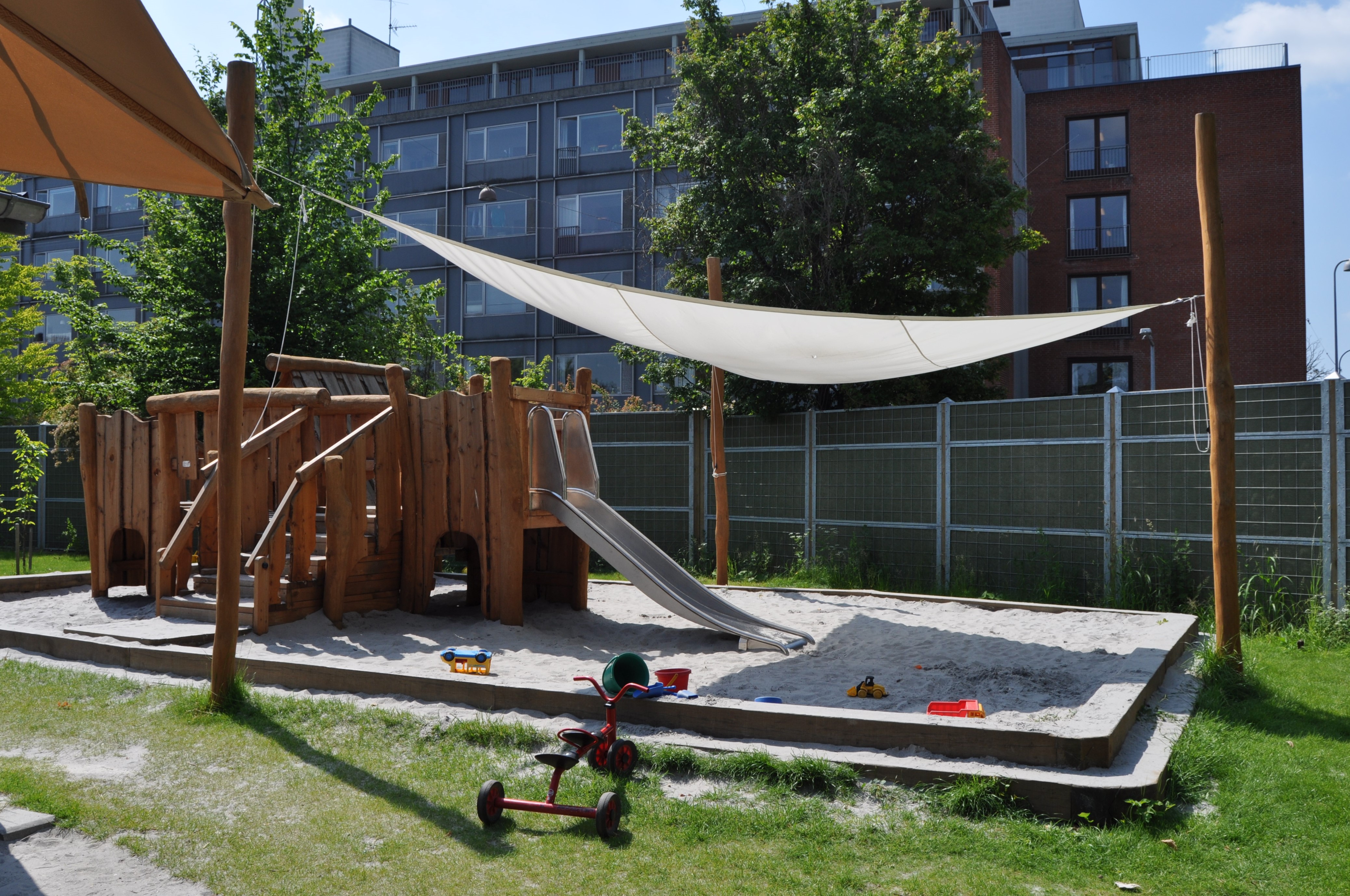 Noistop Steel - Stadtverwaltung - Kindergarten