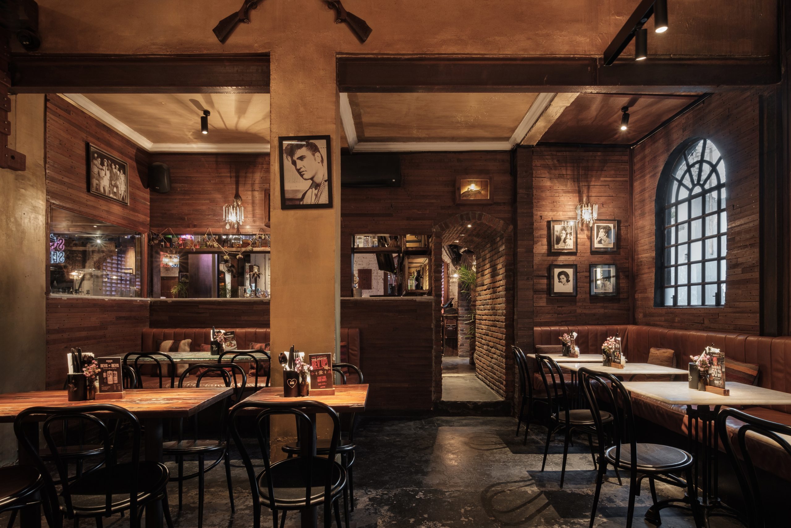 Revolver Seminyak - Bali Interiors