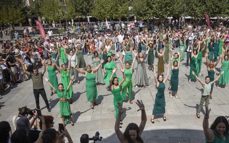 2025-08-30 FLASHMOB - PAMPLONA