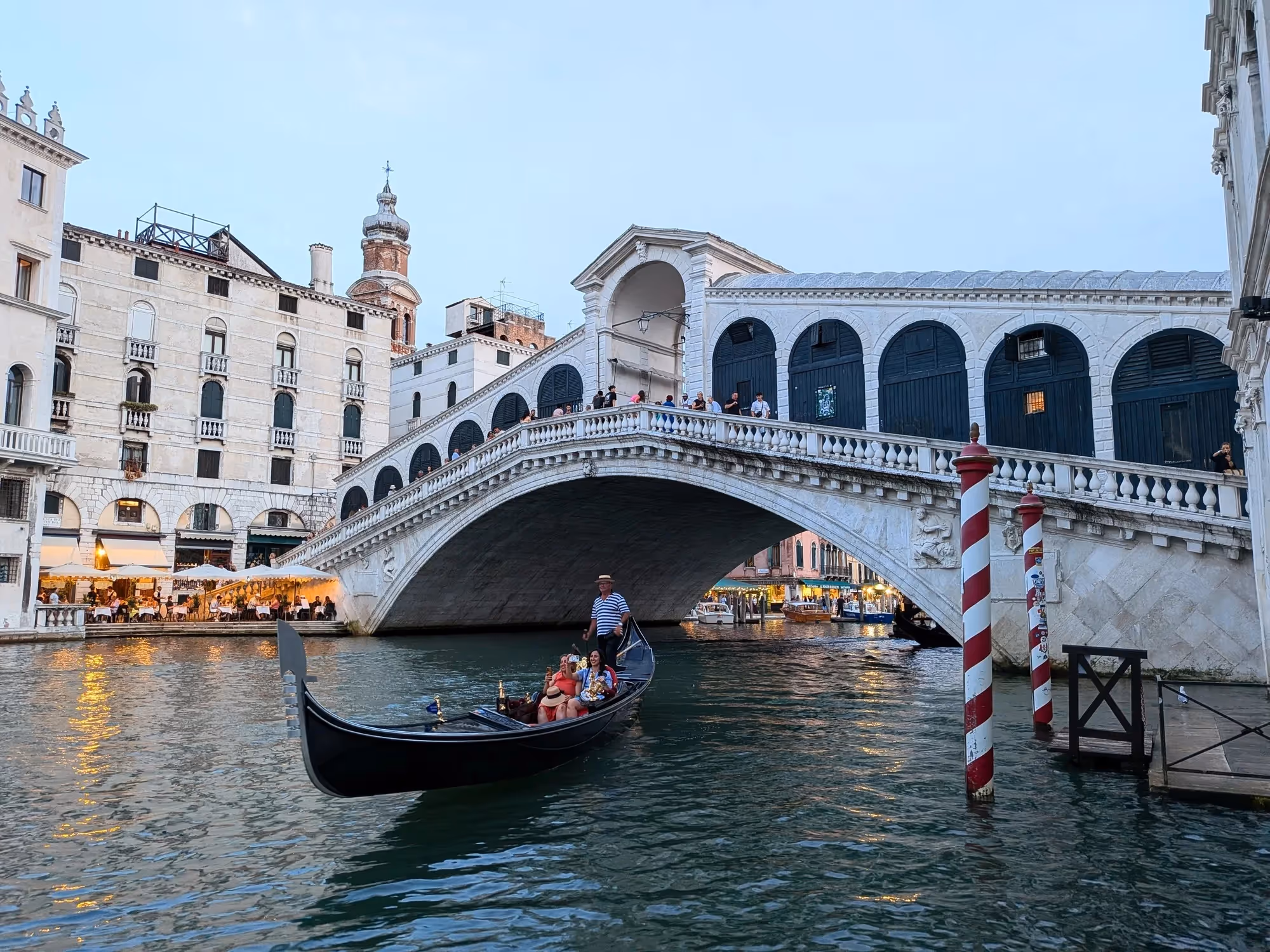 Le pont du Rialto depuis les quais