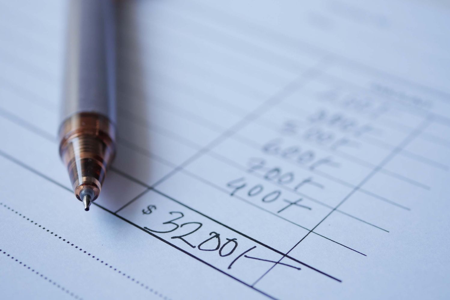 Managing Overdue Invoices: How Law Firms Get Paid Without Burning Bridges