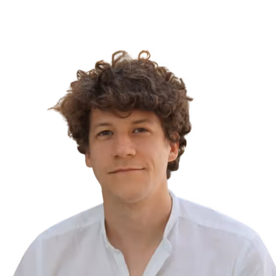 Portrait of Leonardo Vezzati with transparent background