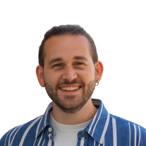 Portrait of Daniele Borlizzi with transparent background