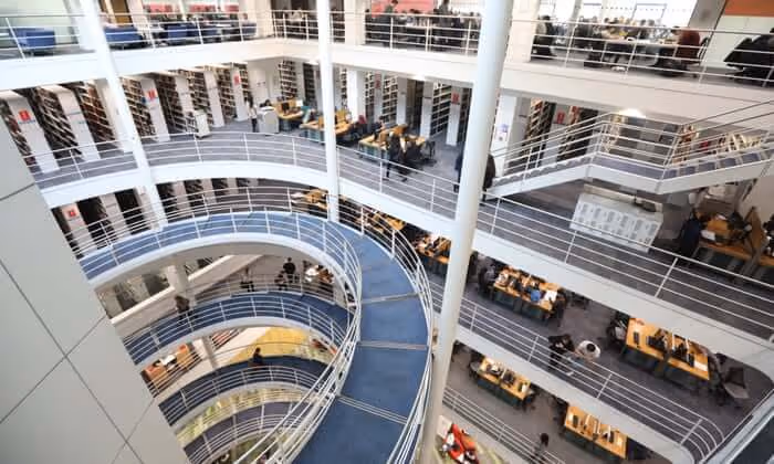 Escuela de Economía y Ciencia Política de Londres