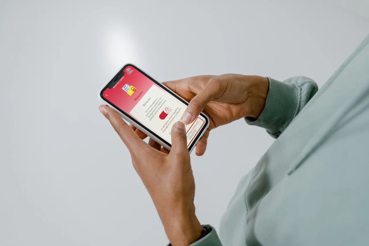 Interfaz de la app móvil de buró de crédito