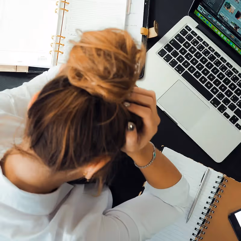 Tus emociones afectan tus finanzas: el trauma financiero