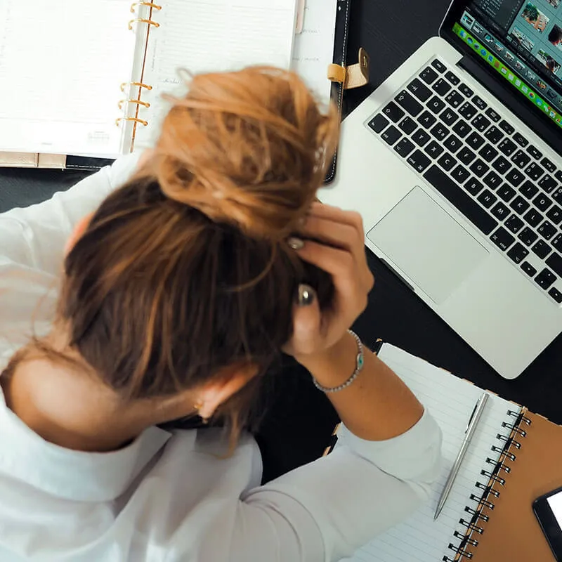 Deudas de empleados: bomba de tiempo para la productividad y retención de personal