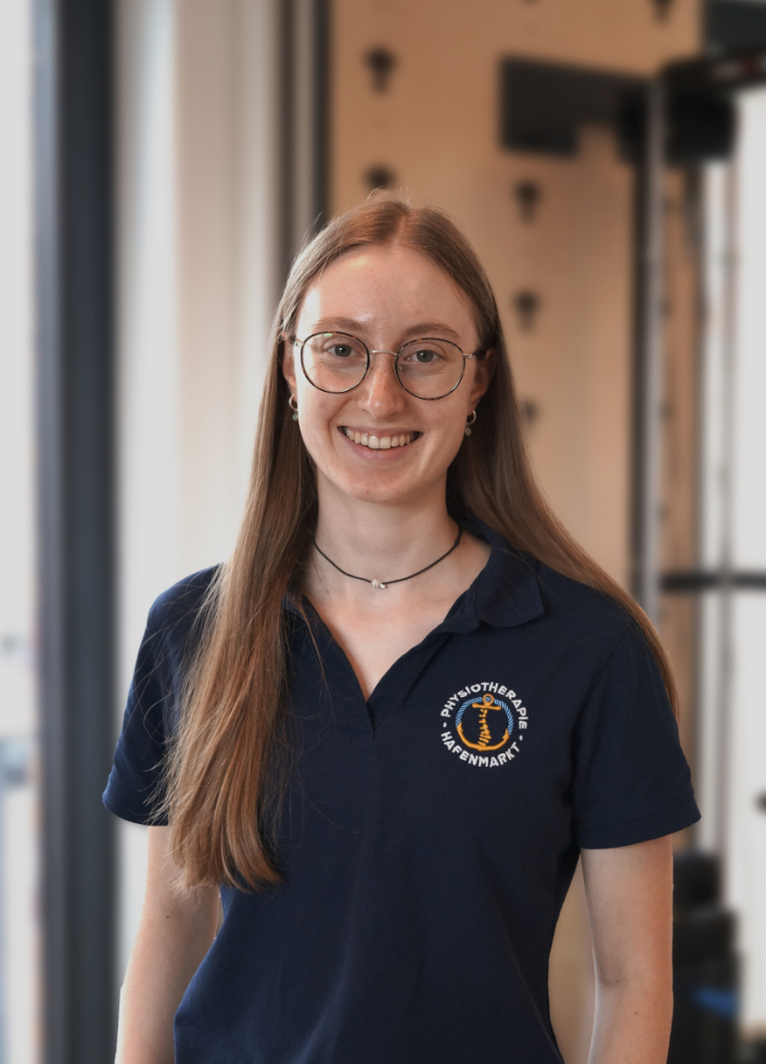 Physiotherapeutin Celine Dappa