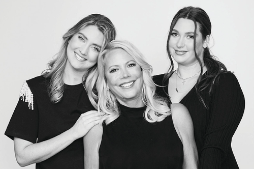 Founder Samantha Kent, her mother Sheree and sister Ashley
