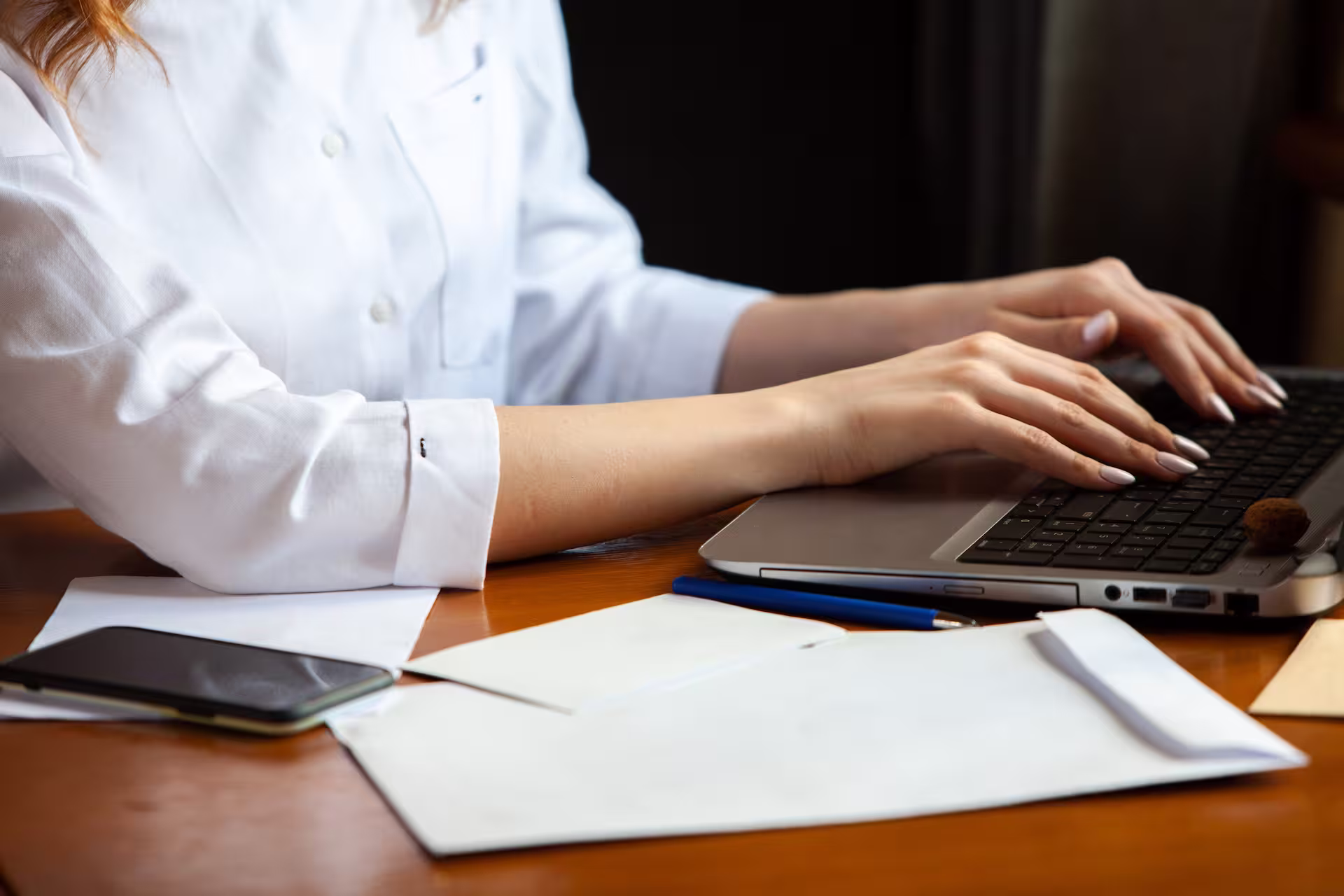 Facture d’acompte : définition, obligations et modèle