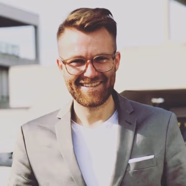 Dr. Christian Bemmerl