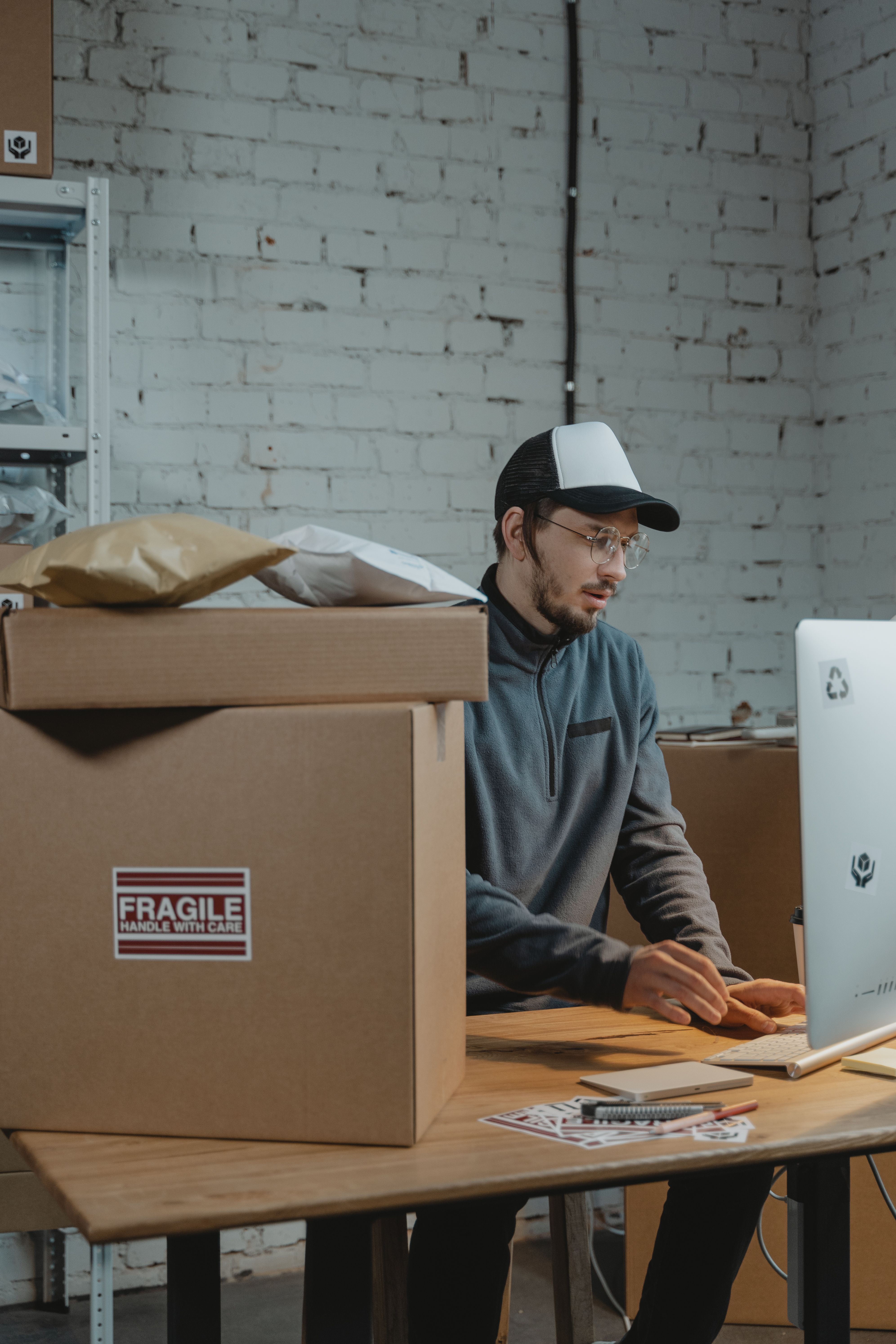 Support the complexity behind B2B purchasing