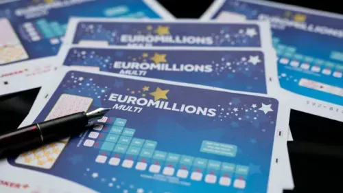 UK PLAYER WINS £33 MILLION EUROMILLIONS JACKPOT