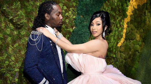 CARDI B FILES FOR DIVORCE FROM OFFSET FOR THE SECOND TIME AND SEEKS PRIMARY CUSTODY OF THEIR CHILDREN