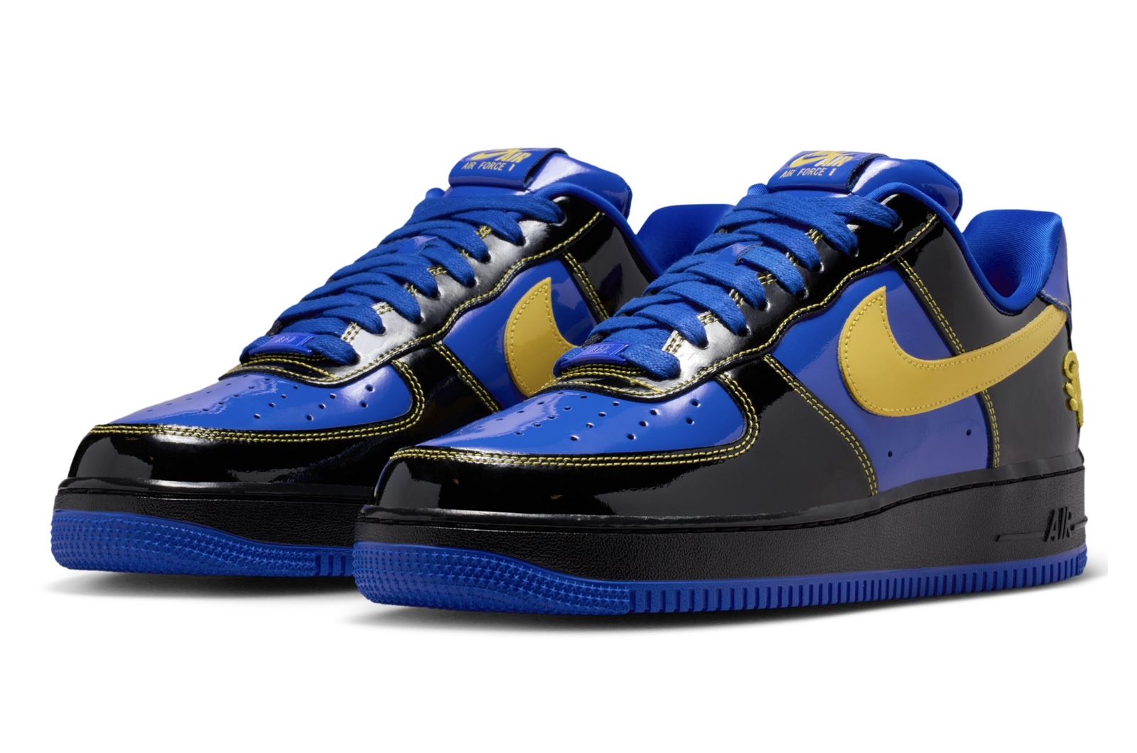 Image may contain Clothing Footwear Shoe and Sneaker