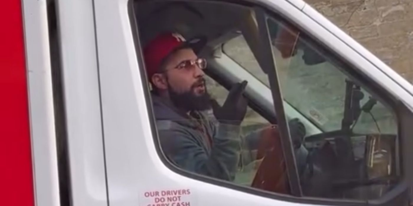 ICELAND DRIVER ERUPTS IN AGGRESSIVE ROAD‑RAGE ROW WITH BUS DRIVER