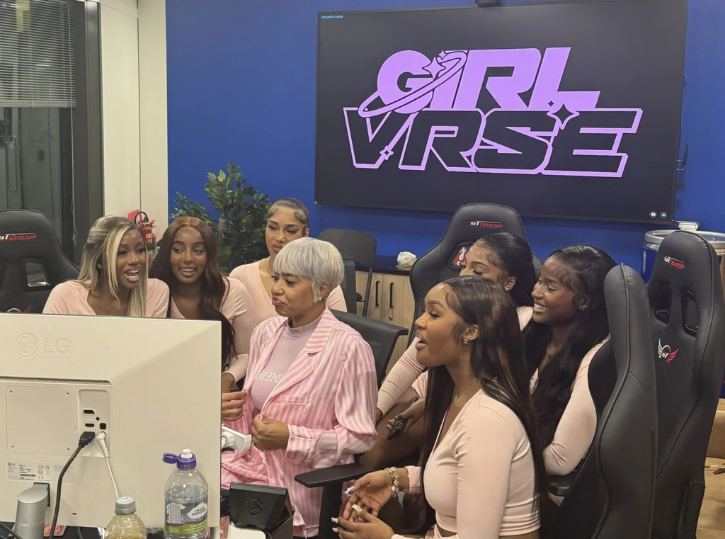 GIRLVRSE Special Live Stream With B Simone! 