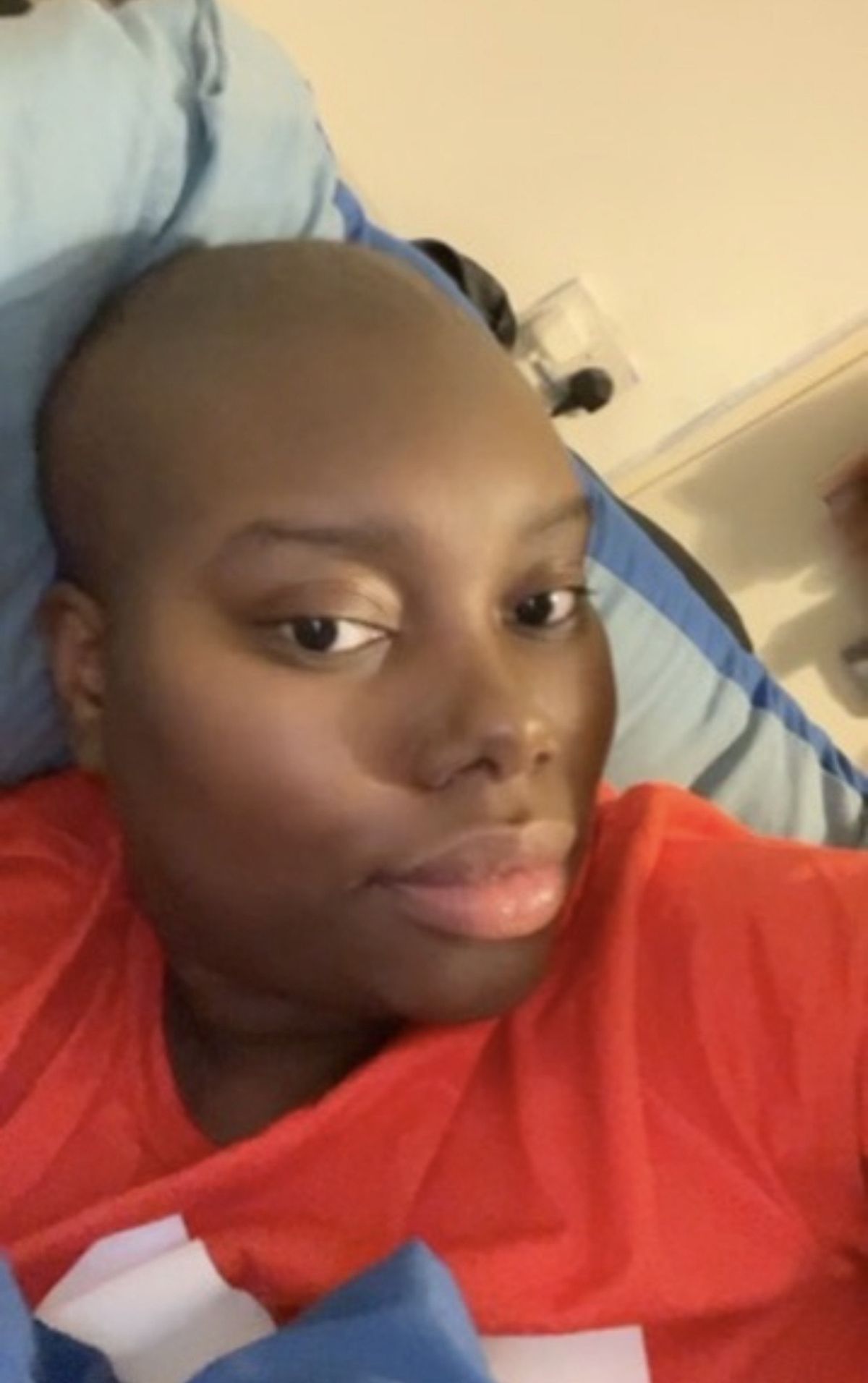 Khadejah Sutherland during treatment (Jam Press)