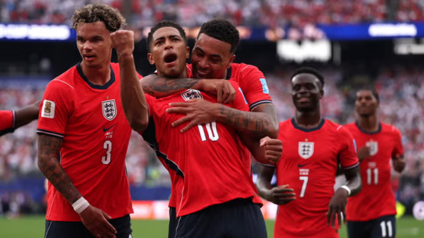 ENGLAND SEAL TOP SPOT WITH COMFORTABLE 2-0 VICTORY OVER PANAMA