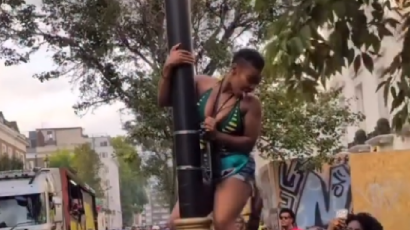 CARNIVAL DJ TELLS WOMAN TO GET DOWN OFF POLE AFTER DECLARING SHE 'DOESN'T HAVE ENOUGH ASS TO SHAKE'