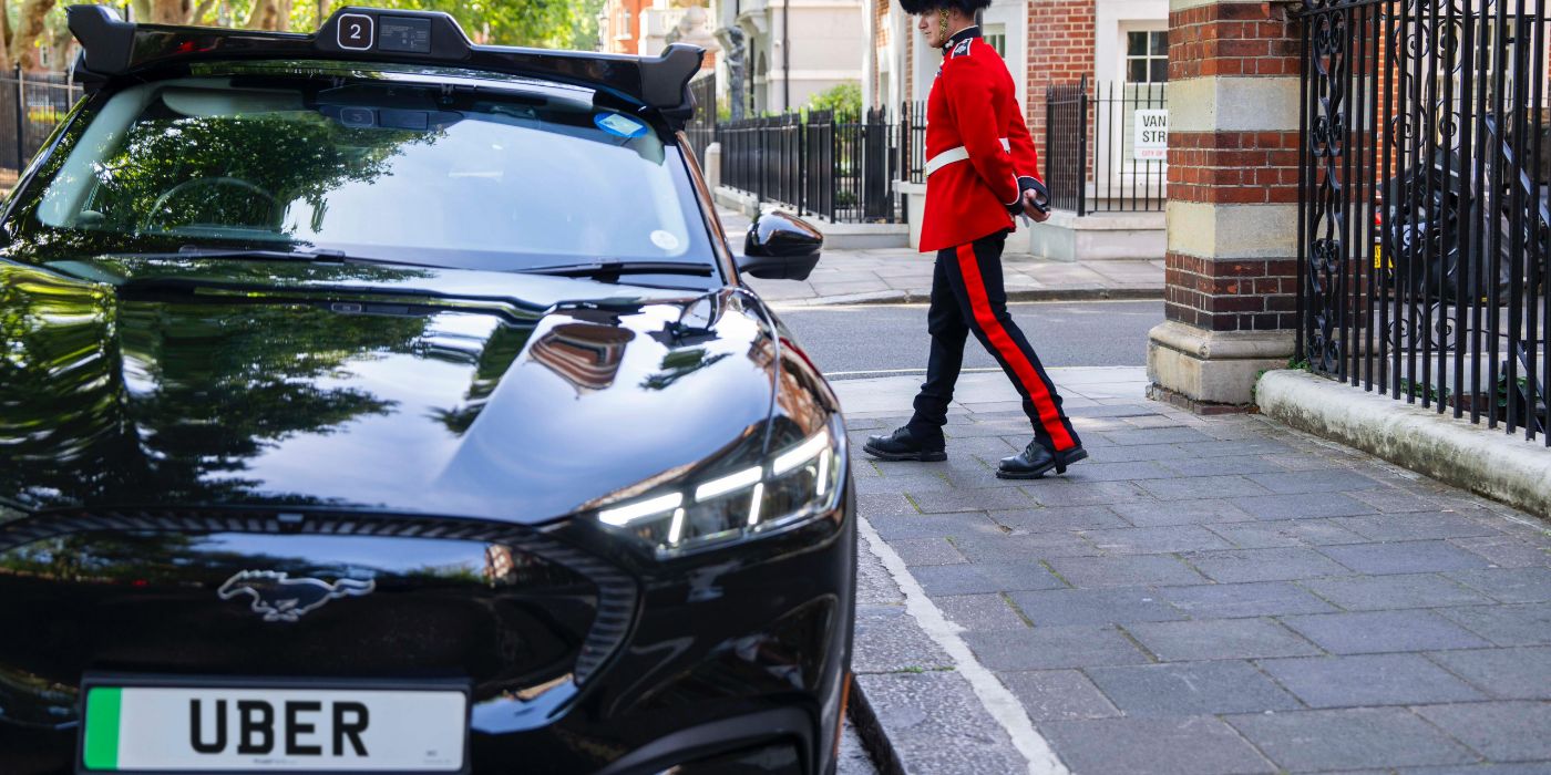 UBER AND WAYVE LAUNCH LONDON’S FIRST SELF-DRIVING TAXI SERVICE