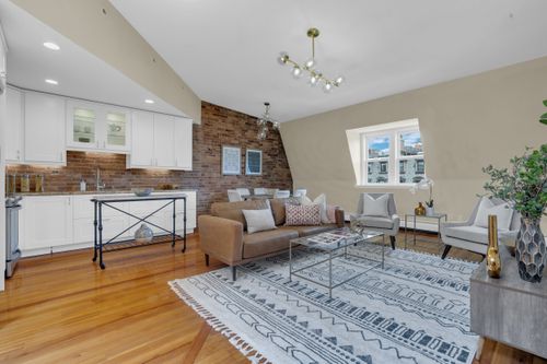 157 Beacon St APT 5, Boston, MA 02116 | MLS #73138136