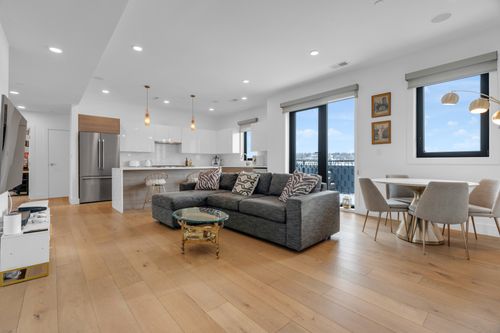 30 Penniman Road #PH-702