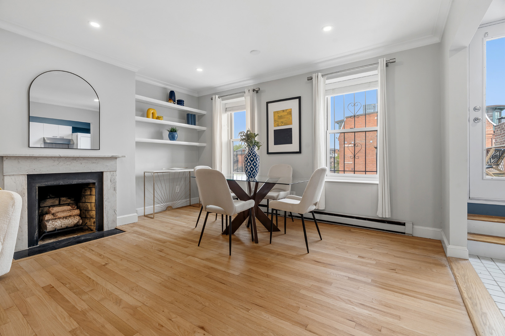439 Shawmut Ave #4